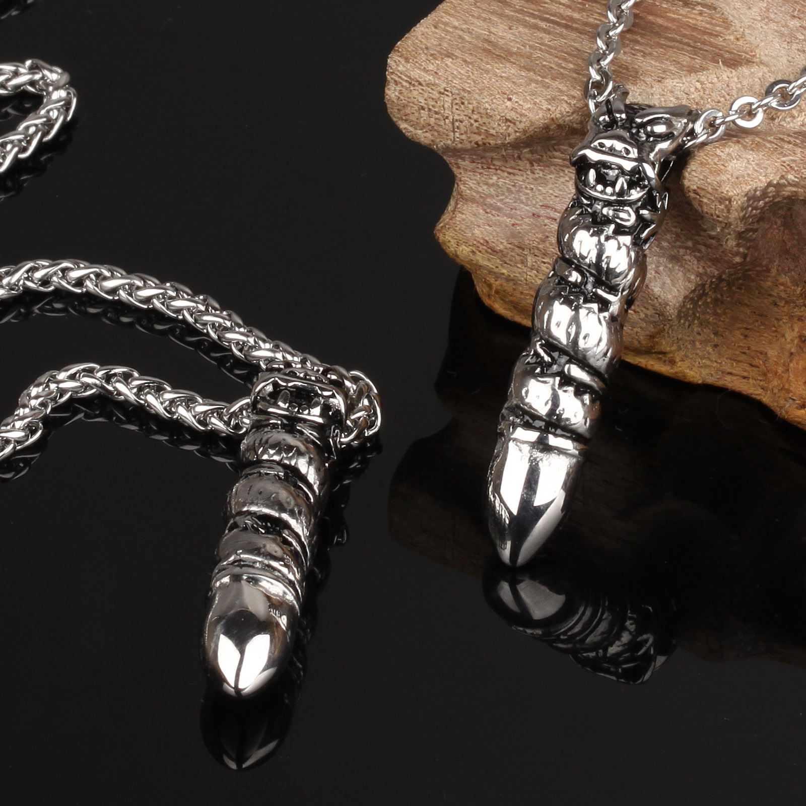 Fashion Long Body Lion Head Pendant Domineering Personality Men Titanium Steel Necklace