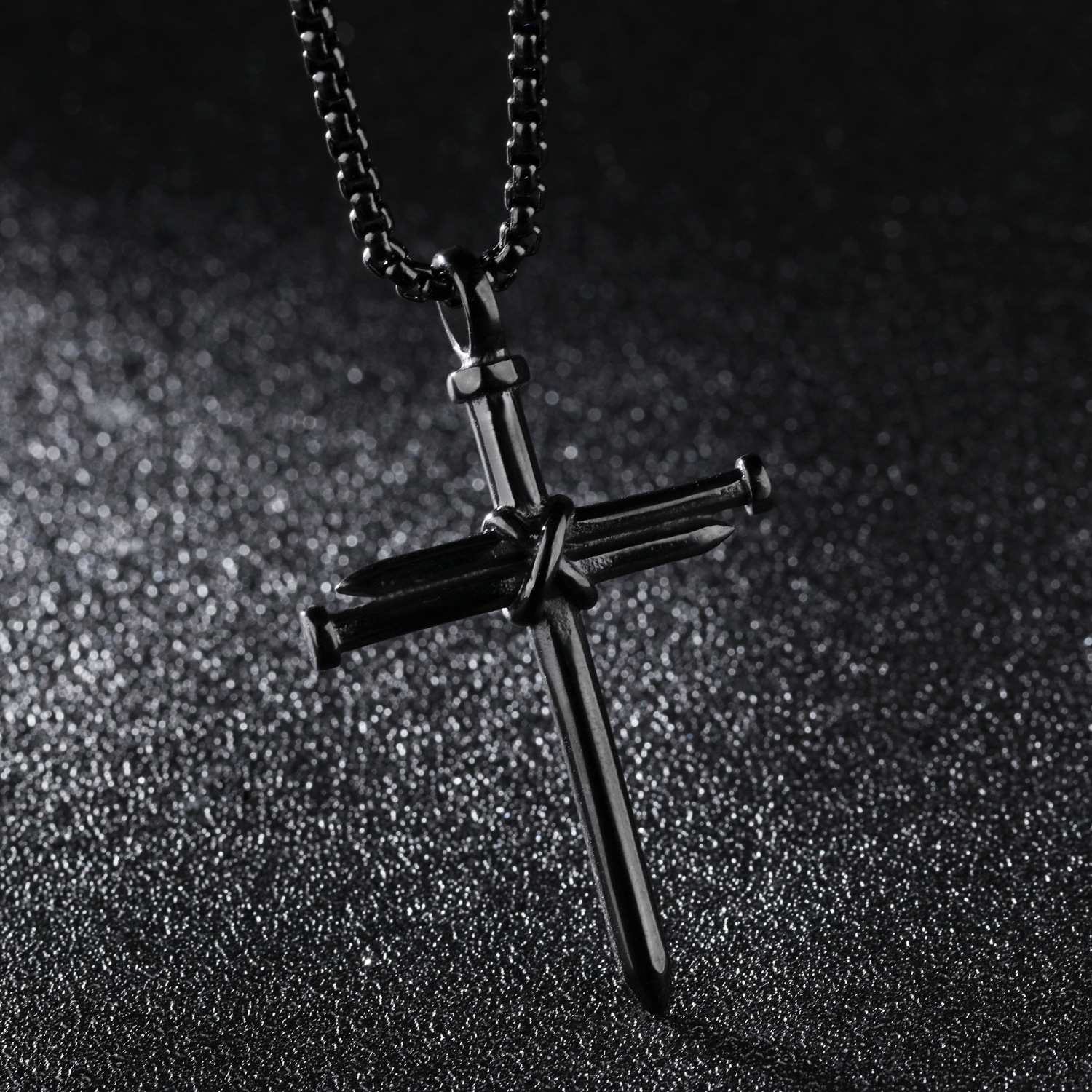 Western Style Titanium Steel Casting Cross Men Pendant Personality Necklace