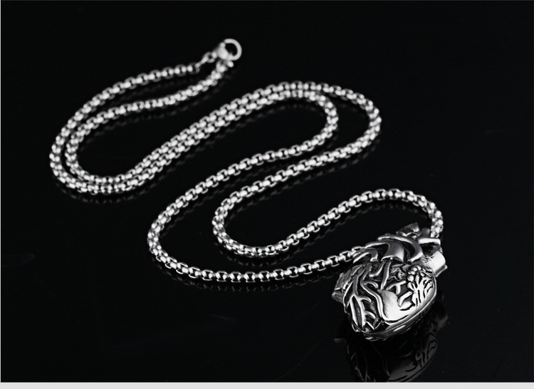 Creative Personality Human Body Organ Personality Titanium Steel Heart Pendant