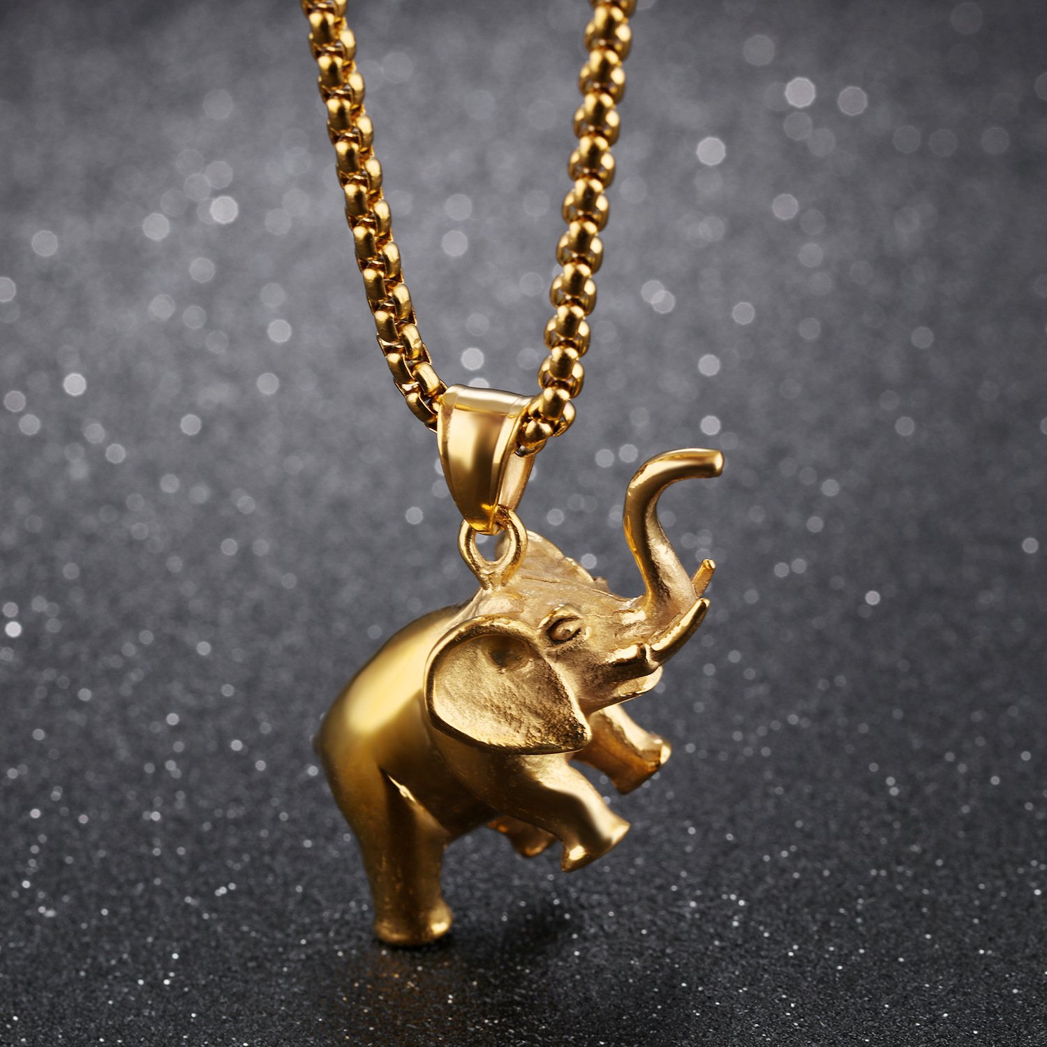 Western Style Fashion Mini Elephant Animal Modeling Pendant Titanium Steel Men Necklace
