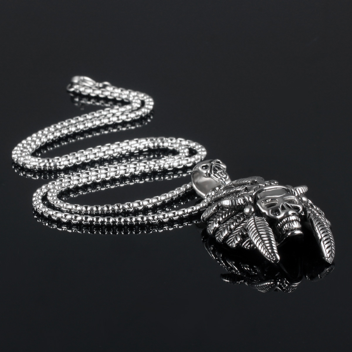 Fashion Tide Men Domineering The Indians Skull Head Pendant Titanium Steel Men Necklace