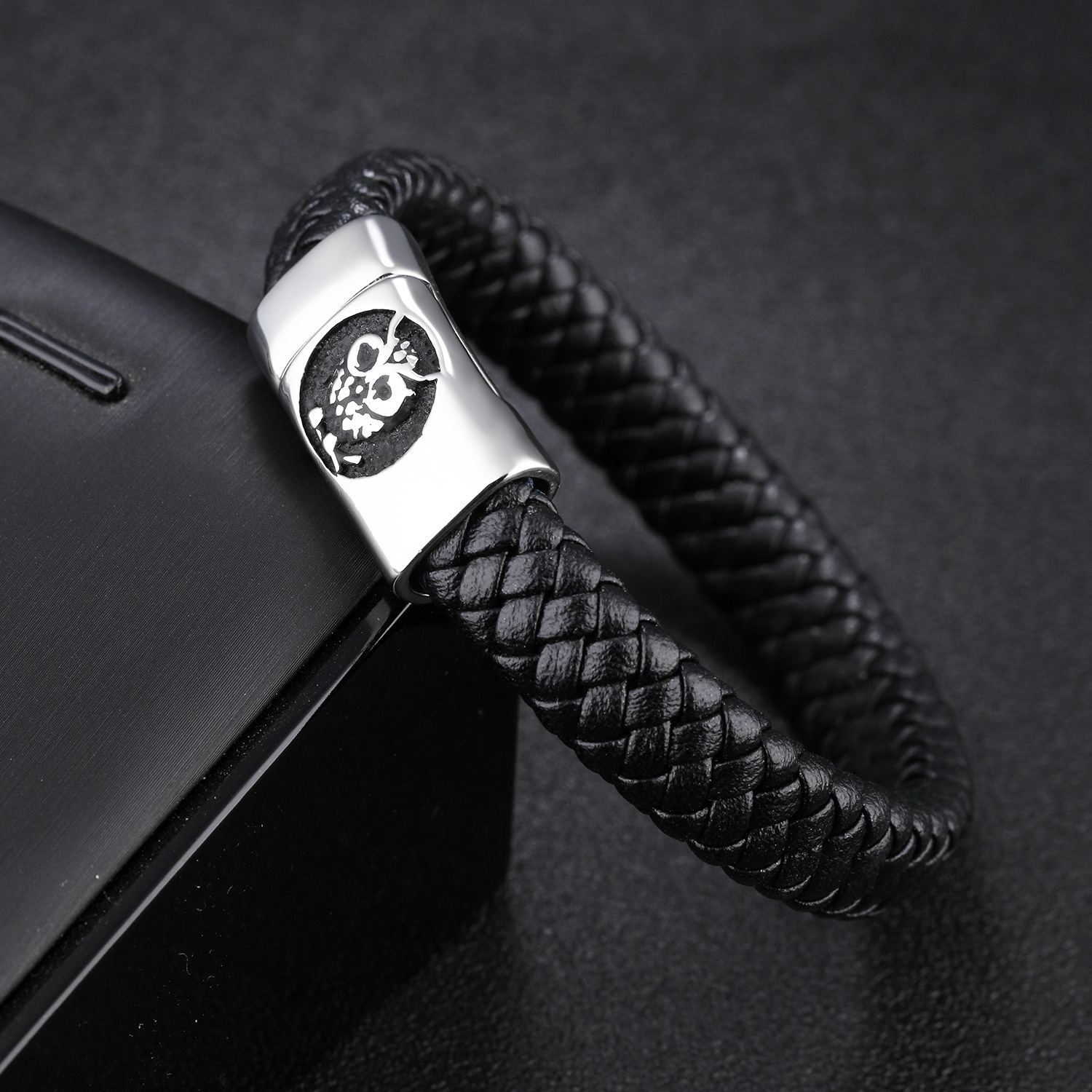 Domineering Owl Weave Leather Bracelet Fashion Classic Tide men Titanium Steel Wristband
