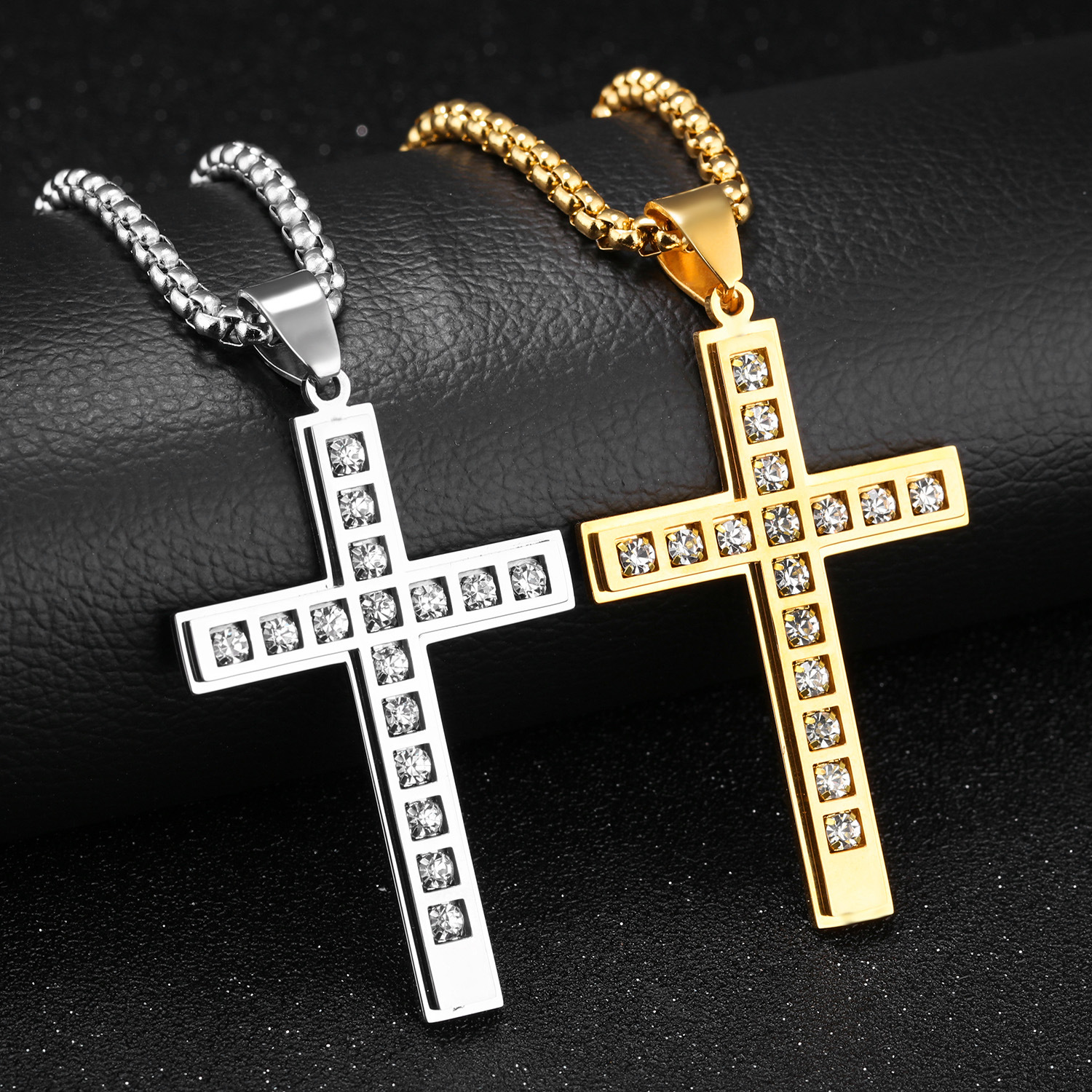 Domineering Personality Retro Diamond Cross Necklace Fashion Titanium Steel Pendant Accessories