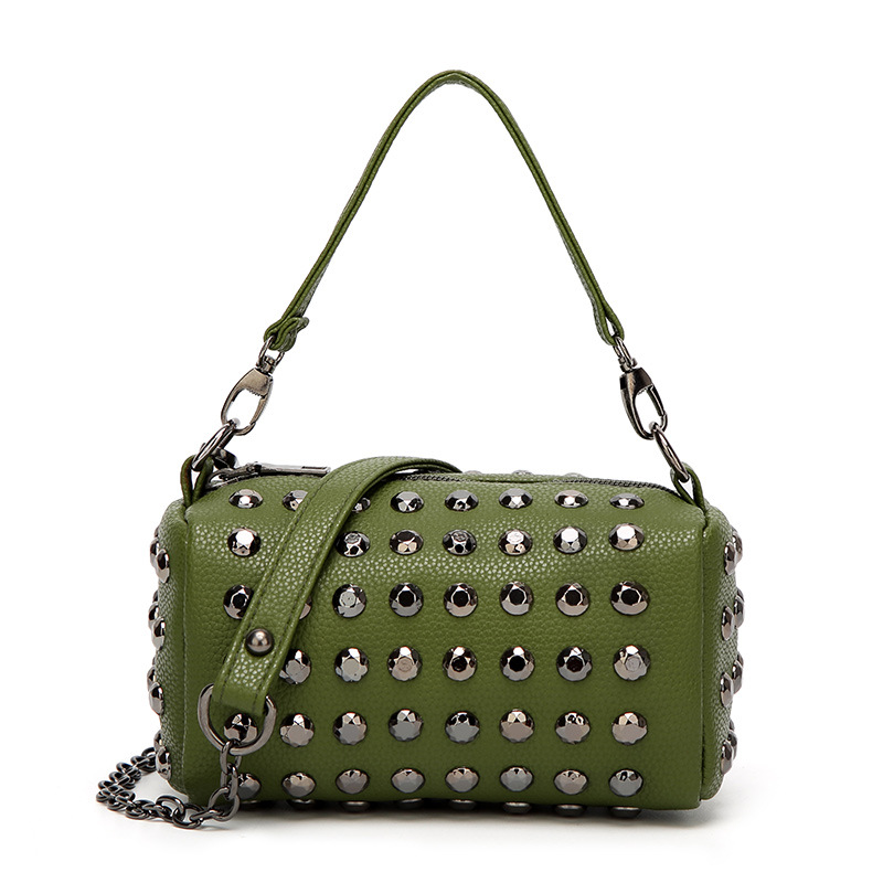 The New Lady Bags Rivet Handbag Chain Lady Bags Fashion Shoulder Oblique Cross Packet