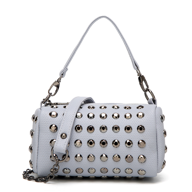 The New Lady Bags Rivet Handbag Chain Lady Bags Fashion Shoulder Oblique Cross Packet
