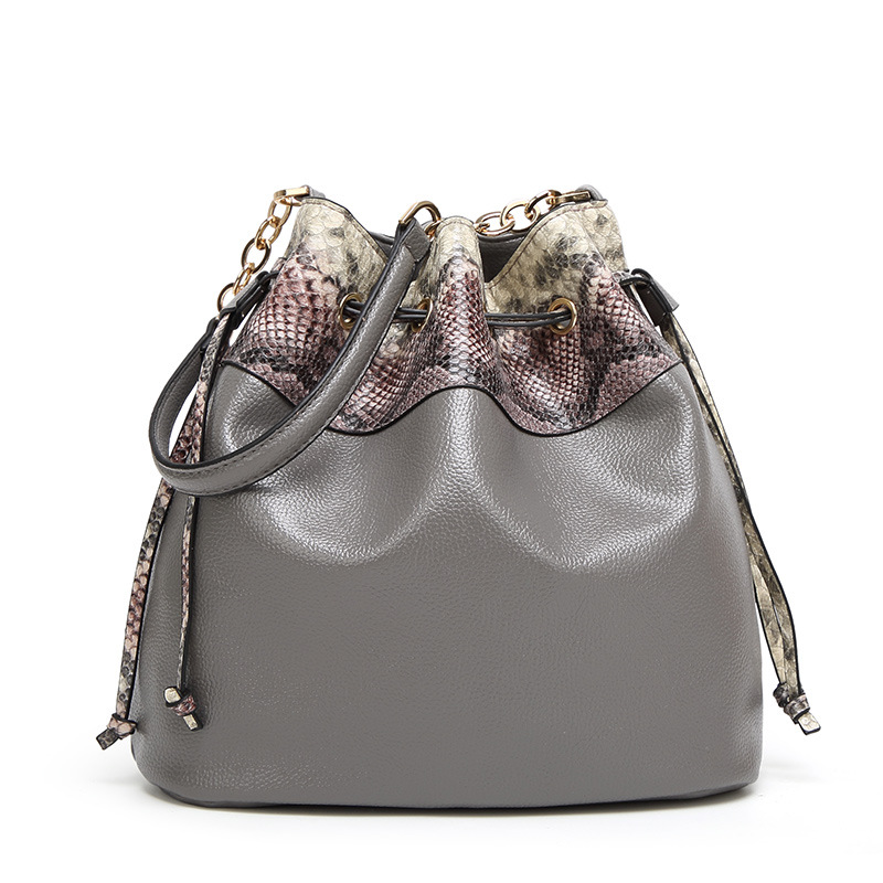 The New Lady bags Big bag fashion Serpentine Shoulder Bags Messenger Water bucket bag Handbags