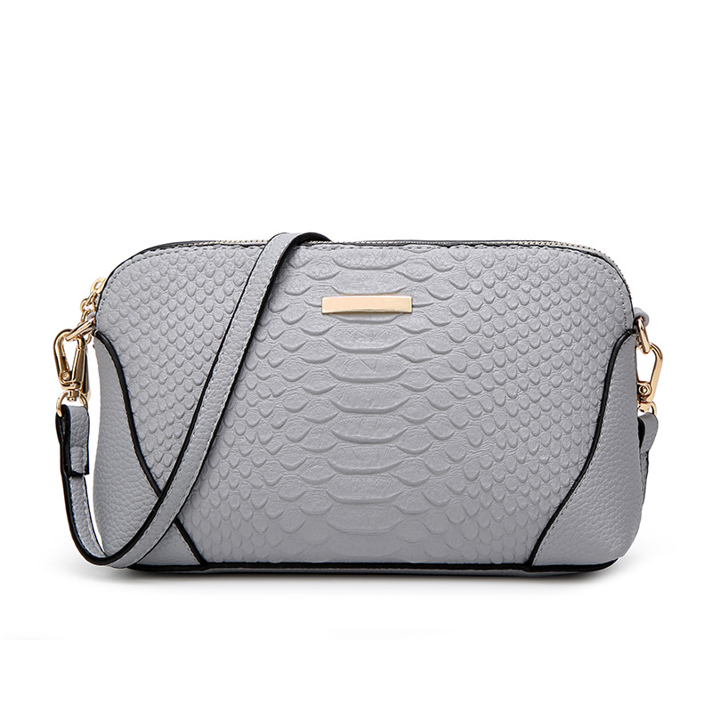 The New Crocodile Pattern Shells Shoulder Messenger Bag Wild Fashion Tide Handbag