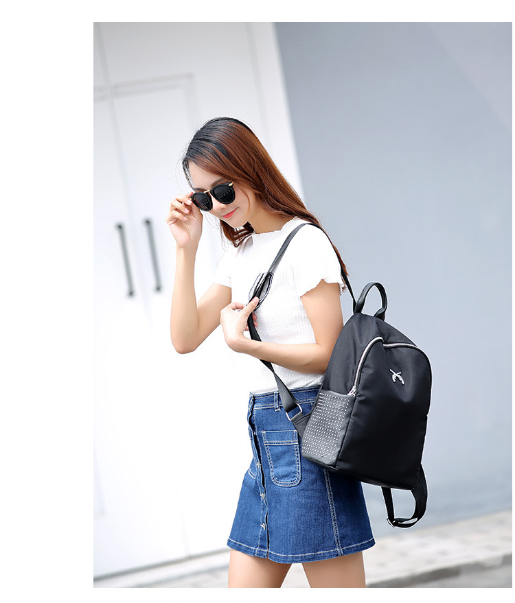 The New Lady Bags Rivets Backpack College Winds Student School bag Trend Package Handbags