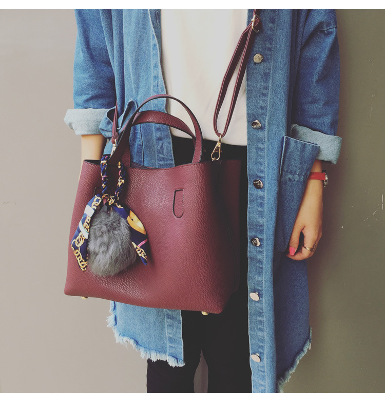 Ms Trend Personality Simple Wild Messenger Bag Bucket bag Soft Skin Shoulder Bags Handbag