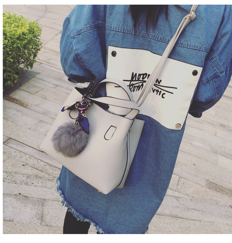 Ms Trend Personality Simple Wild Messenger Bag Bucket bag Soft Skin Shoulder Bags Handbag