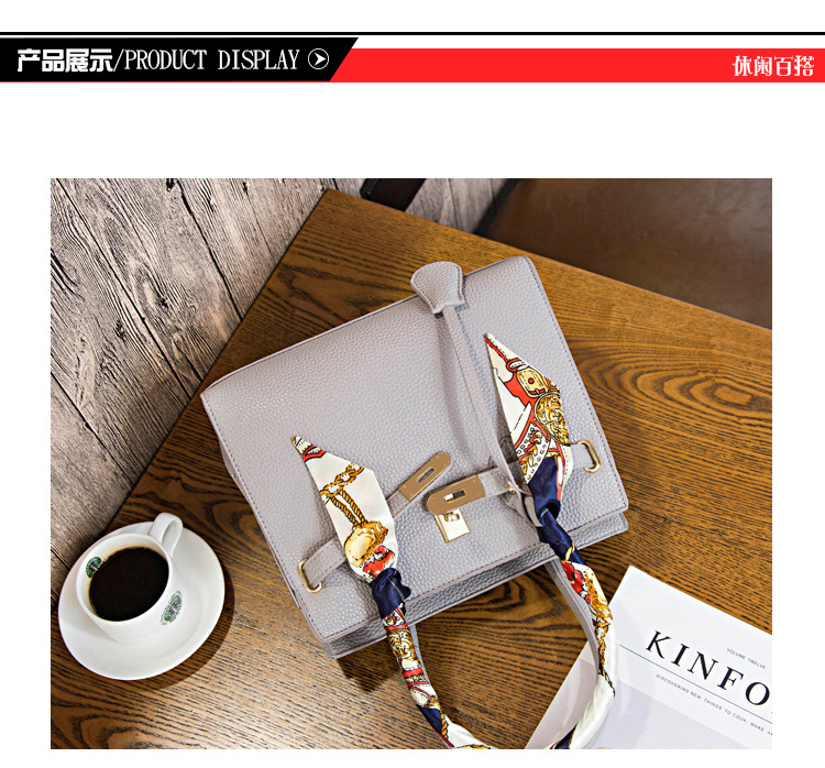 The New Platinum package handbag Lady bags Shoulder Messenger bag Western style fashion Wild Ms. bag