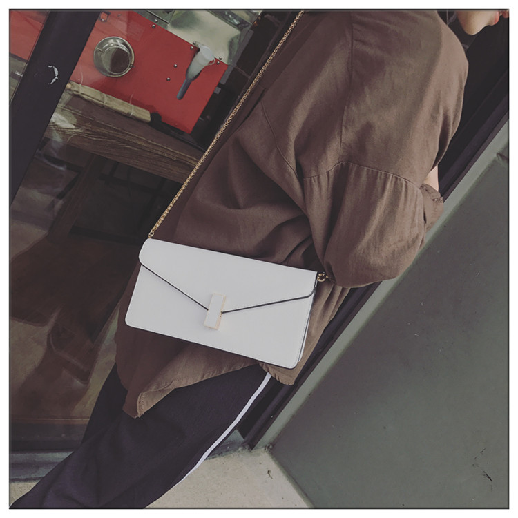 The New Lady Bags Messenger Bag Chain bag Personality Temperament Wild Hand Holding Envelope Package Handbags
