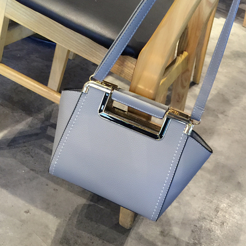 Lady Bags Trend Western Style Simple Commuter bag Fashion Wild Portable Shoulder Bags Wings Package Handbags