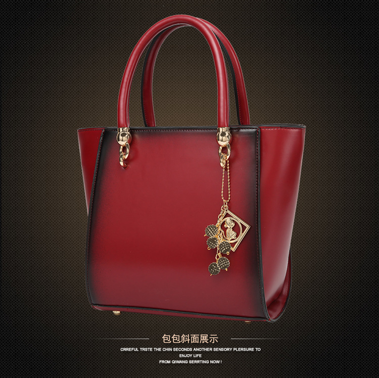 The New Lady Bags Western Style Fashion Shoulder Messenger bag Wild Portable Wings Package Handbags