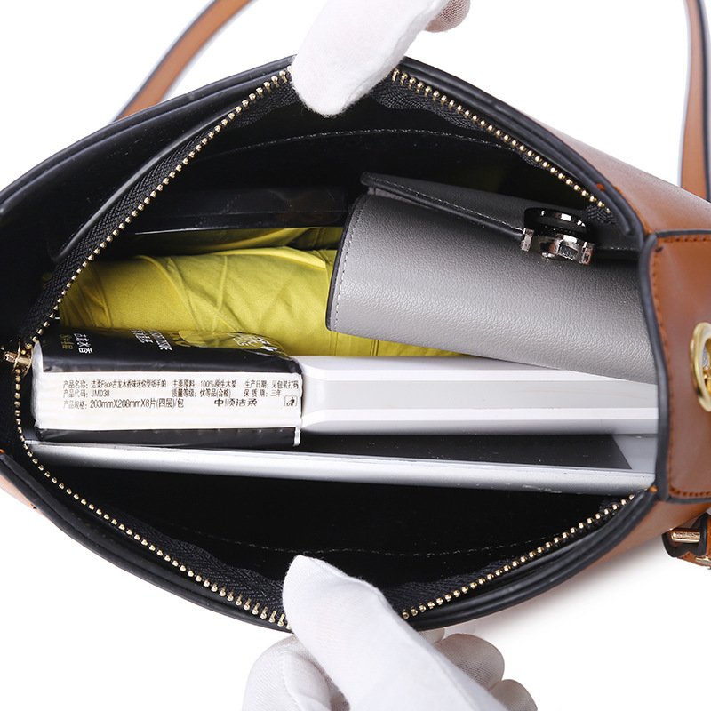 Fashion Lady Bags Trend Simple Shoulder Bags Leisure Handbag Retro Diagonal Saddle bag