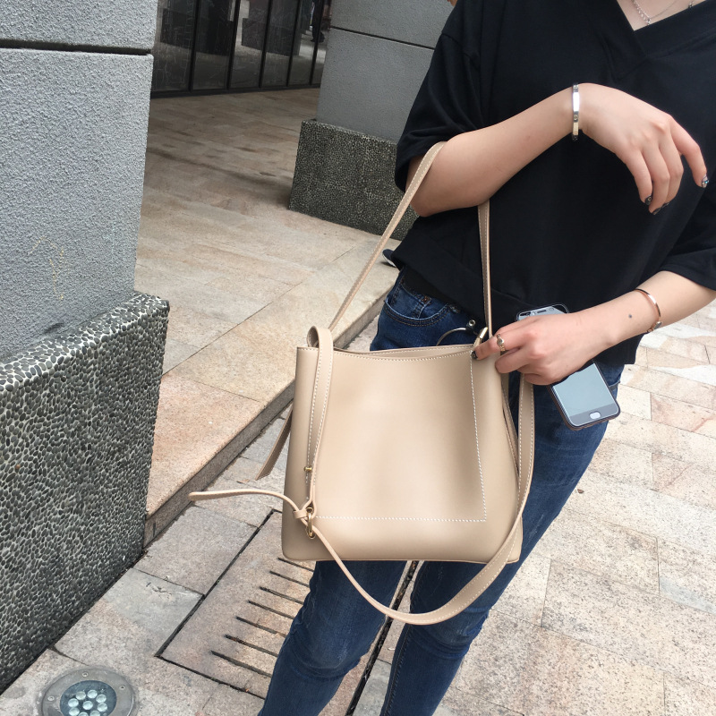 The New Fashion Trend PU Leather Shoulder Simple Big Bag Diagonal Package Wild Handbag