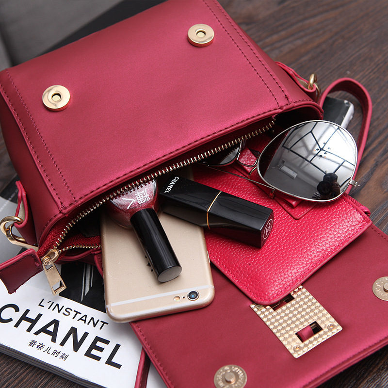 The New Messenger Bag Fashion Lady Bags Wild Mini Shoulder Diagonal Package