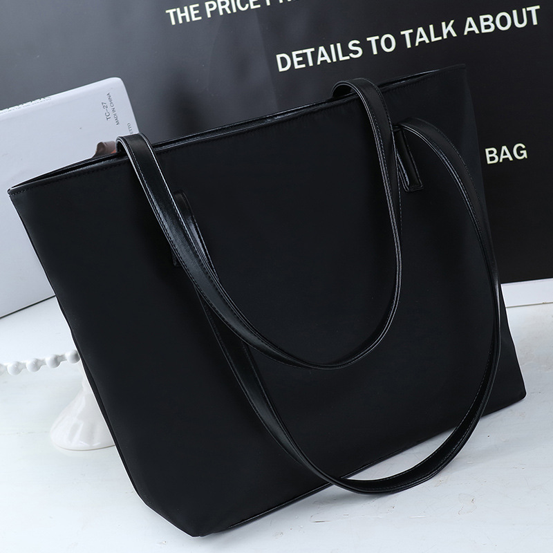 The New Lady Bags Simple Waterproof Oxford Cloth Wild Shoulder Bags Handbag