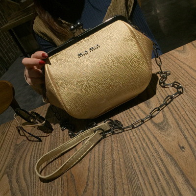 The New Small Shell Chain Bag Fashion Wild Ms Shoulder Messenger bag Lady bags Handbags