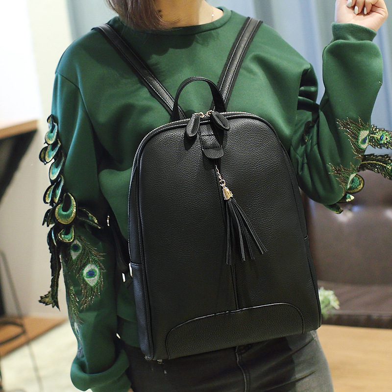 The New Fashion Tassel Backpack Leisure Ms Shoulder Bags College Wind Backpack Simple School bag Handbags