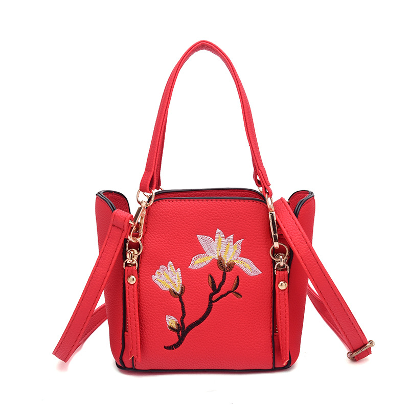 The New Embroidered Bucket Bag Ms Mini Handbag Simple Wild Shoulder Bags