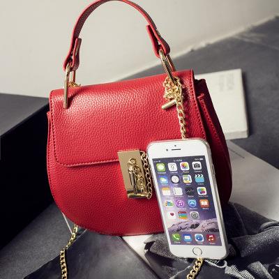 The New Shoulder Messenger Bag Handbag Lady Bags Leisure Mini Piglet Package Chain bag