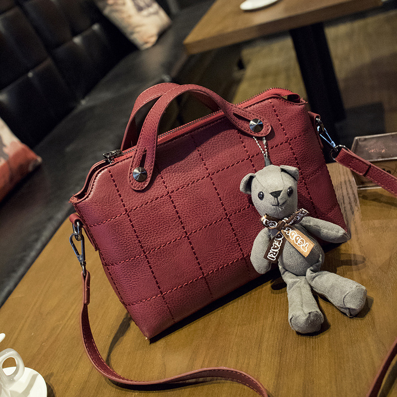 Western Style Lady Bags Portable Shoulder Messenger Bag Retro Trend Bear Package Handbags