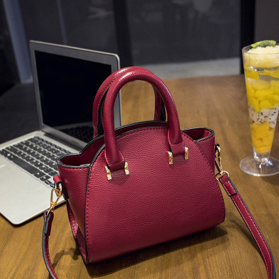 The New Lady Bags Wings Package Fashion Handbag Messenger Bag Wild Shoulder Ms. bag