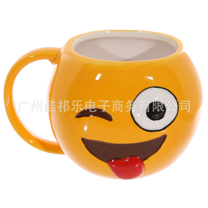Color Random  Spoof Funny Whole Person cup Expression Cup Ceramics Mug With Cover Coffee Cup