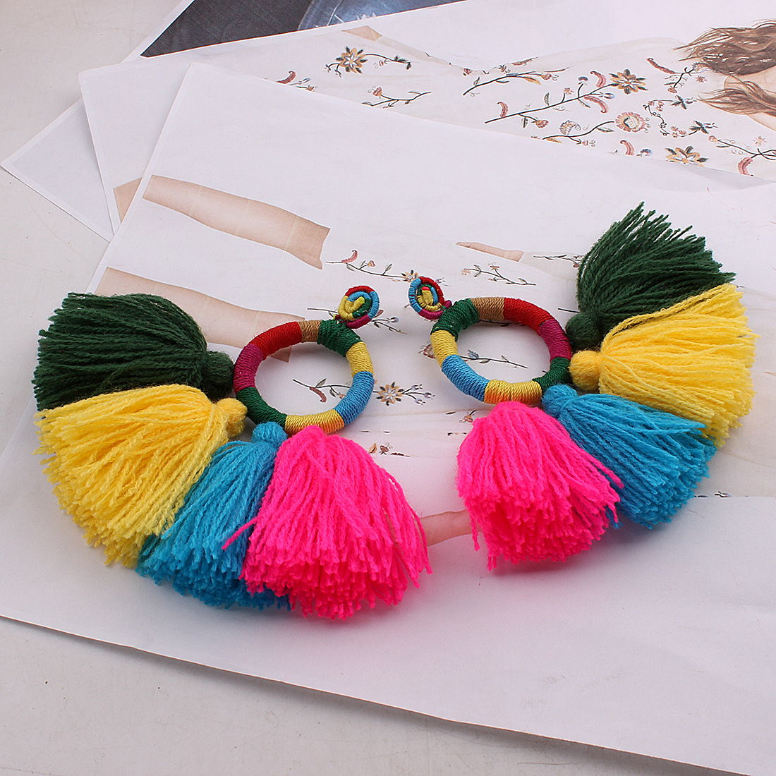 Western Style Ms Earring Exaggeration Personality Color Tassel Big Earrings