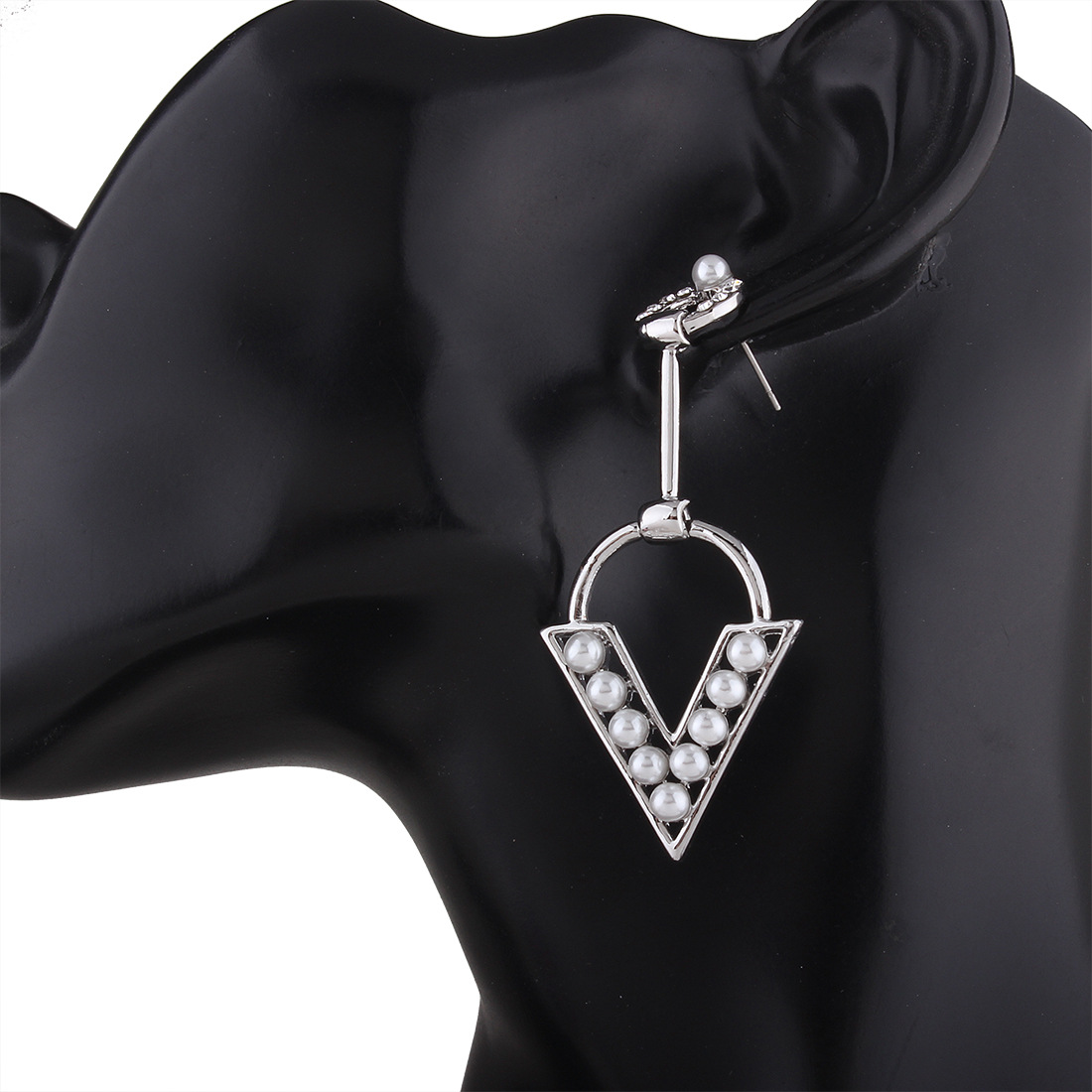 Western Style Classic V-shaped Earring Fashion Simple Geometry Imitation Pearls Fine Earring