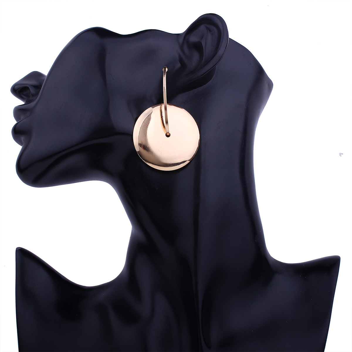 Ms Fashion Simple Small Wafer Pendant Earrings Short Pparagraph Personality Atmosphere Earring