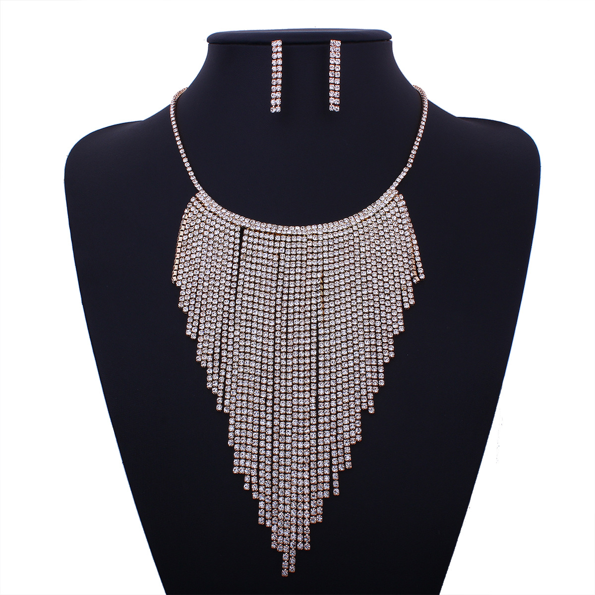 Western style Ms Fashion luxurious Quality Metal Texture Tassel Necklace Earring
