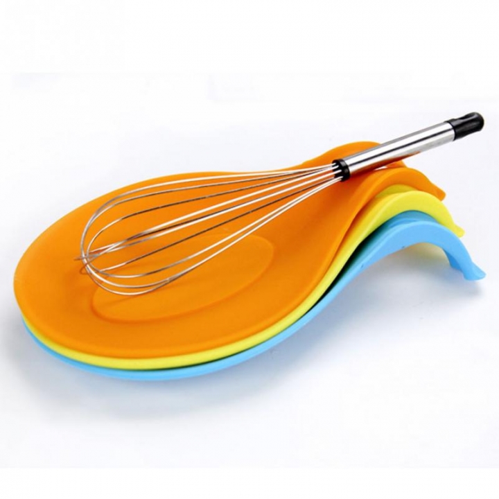 Novelty Candy Color Kitchen Tools Heat Resistant Silicone Put A Spoon Mat Insulation Mat Placemat