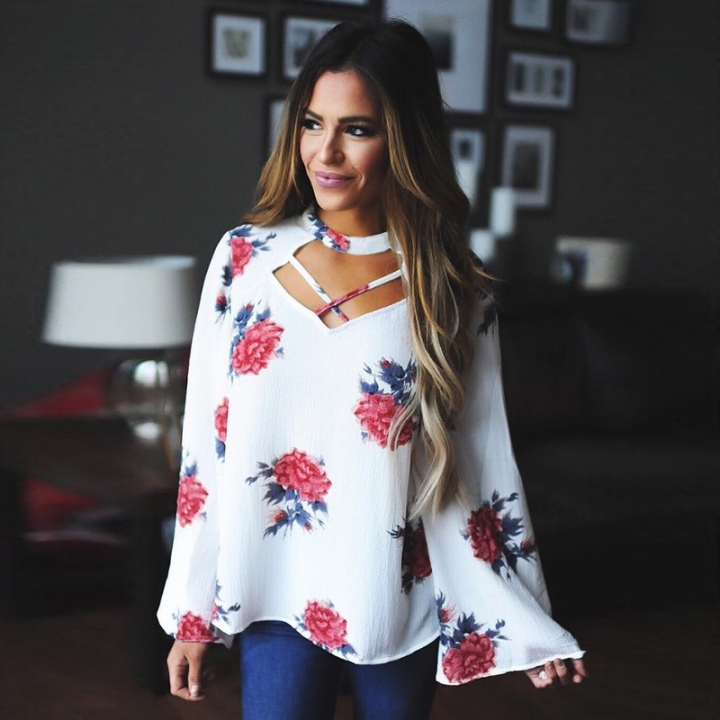 Western Style Ms Fashion Personality Wild Coat T-shirt Apparel