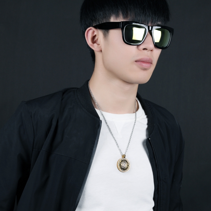 Western Style Retro Fashion Six Stars Pendant Titanium steel trend Men Necklace