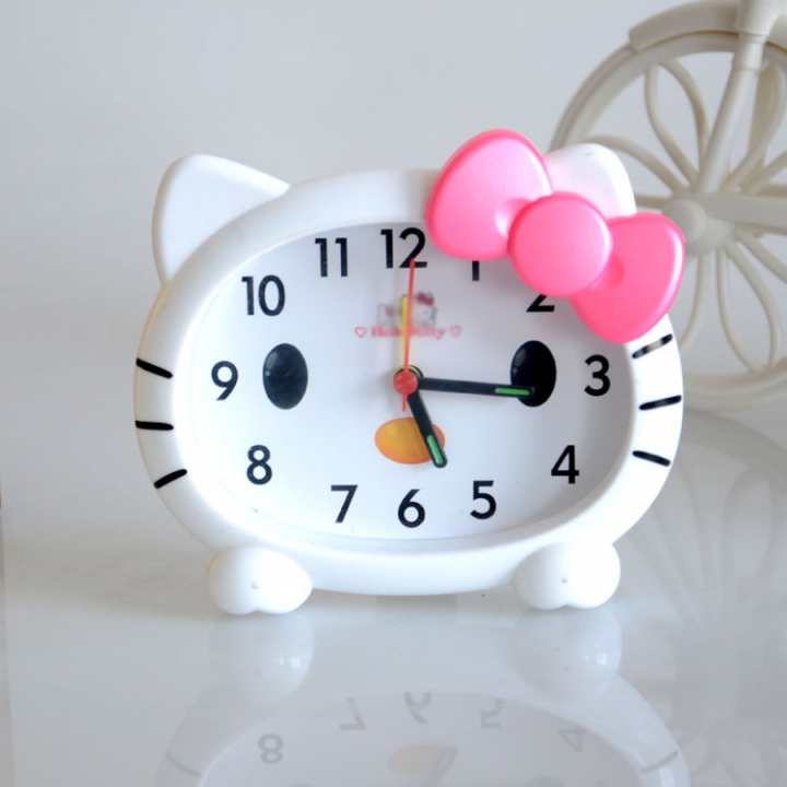 KT Cat Alarm Clock Creativity Lovely Cats Bow tie Bedside Clock Student Home Watch