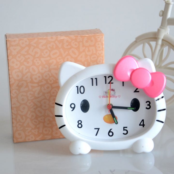 KT Cat Alarm Clock Creativity Lovely Cats Bow tie Bedside Clock Student Home Watch