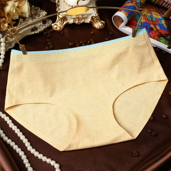 Cotton Middle Waist One Piece No Trace Underwear Ms Colored Cotton Fabrics Briefs Underwear