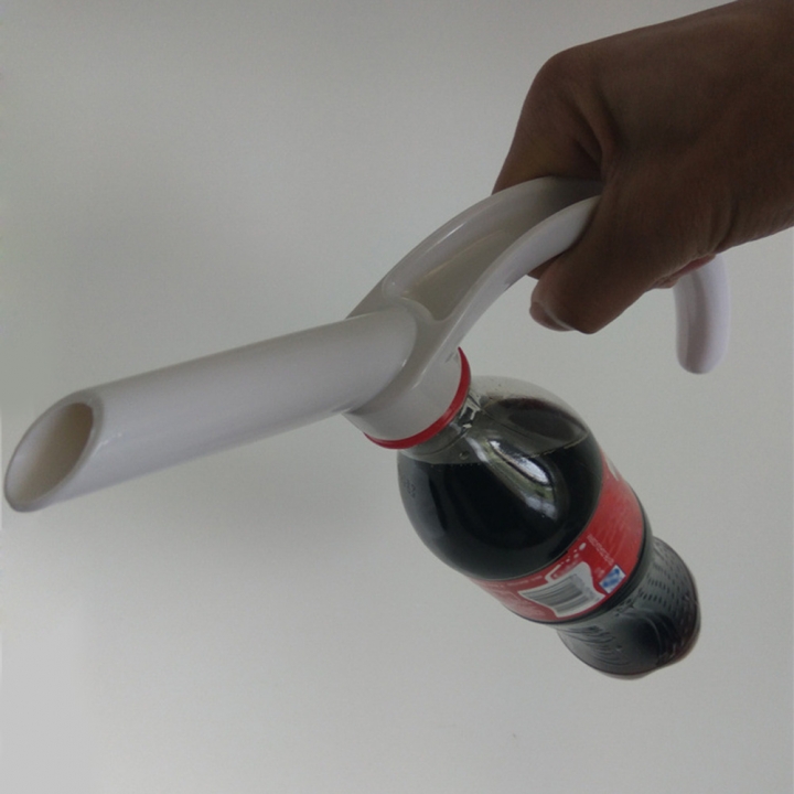 Plastic Bottled Beverage Handle Soda Coke Drinkeware Water Spout Bottle  Home
