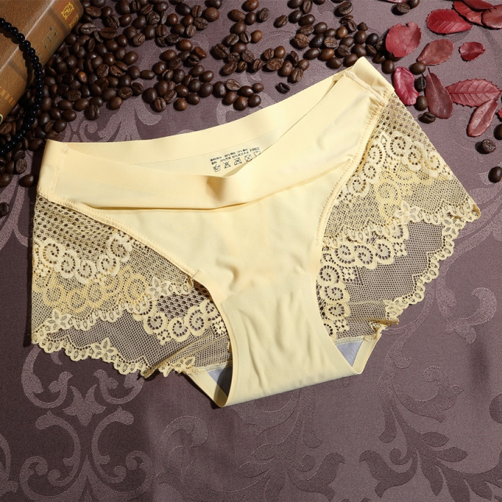 Ice Silk No Trace Lace Ms Underwear Seamless Middle Waist Underwear