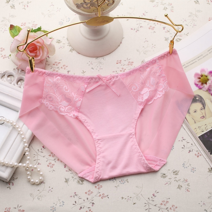 Ms Hollow Lace Briefs No Trace Sexy Anti-stripping Underwear Women's Low Waist Lace Underwear