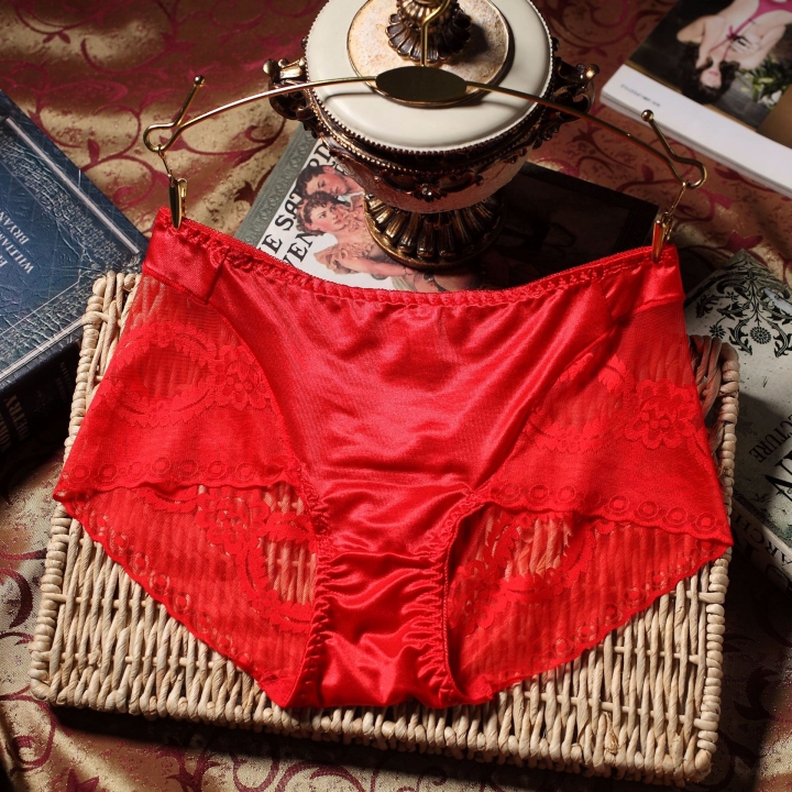 Lace No trace Triangular Hollow Sexy Ms Underwear Soft yarn Upscale Cotton Department
