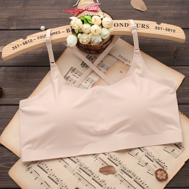One Piece Bra Sexy Behind Hollow No Trace Wrapped Chest Ice Silk Beauty Back Seamless Wrapped Chest