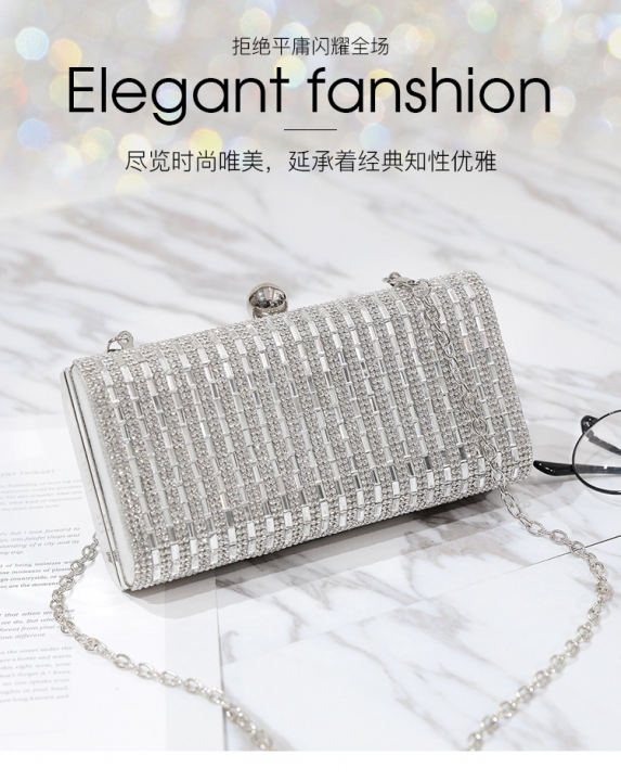 Ms Trend Chain Bag Personality Lock Packet Temperament Shoulder Crossbody bag