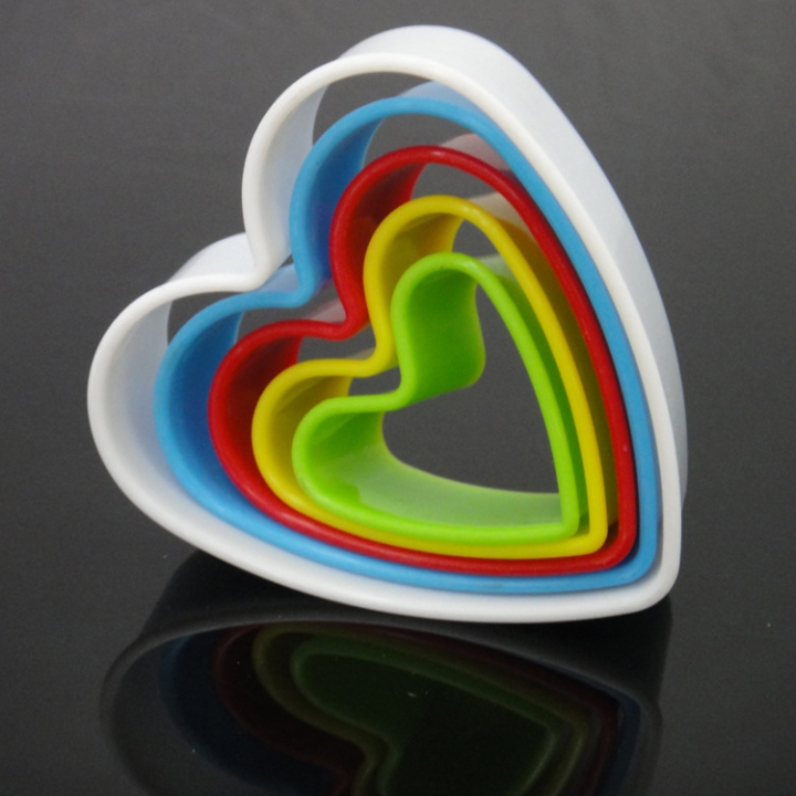 DIY Baking Mould Plastic Color Heart-shaped Cookies Mould Cookies Cookie Mold Cake Kitchen Restaurant Supplies