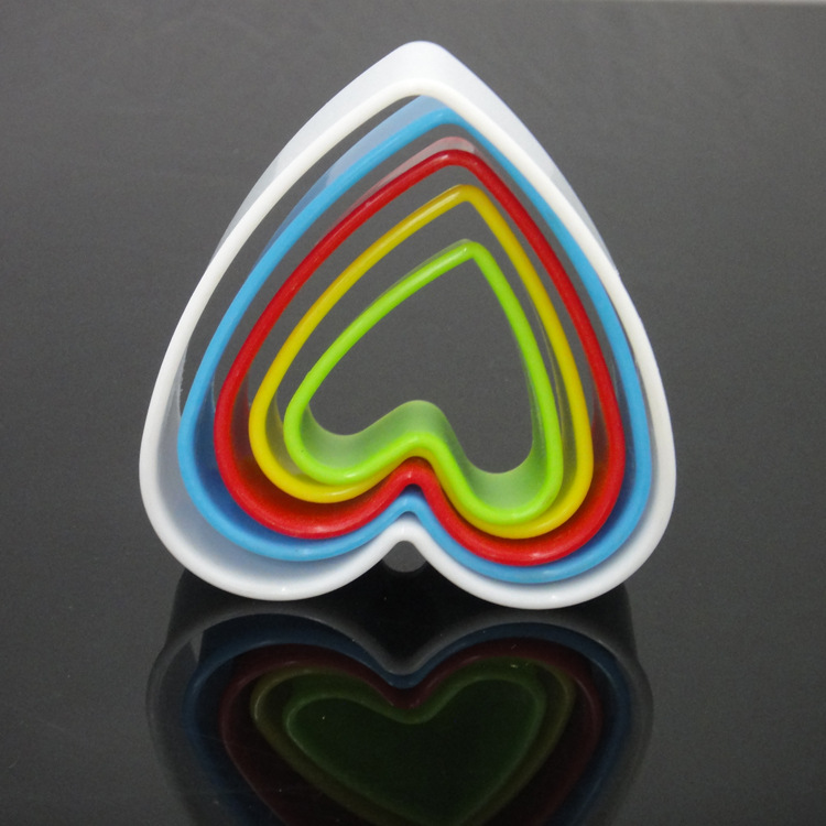 DIY Baking Mould Plastic Color Heart-shaped Cookies Mould Cookies Cookie Mold Cake Kitchen Restaurant Supplies