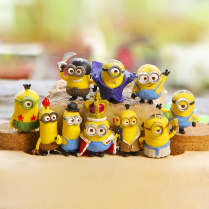 Creative Personality 10 Models Xiao Huangzi Hand Doll Decoration Accessories