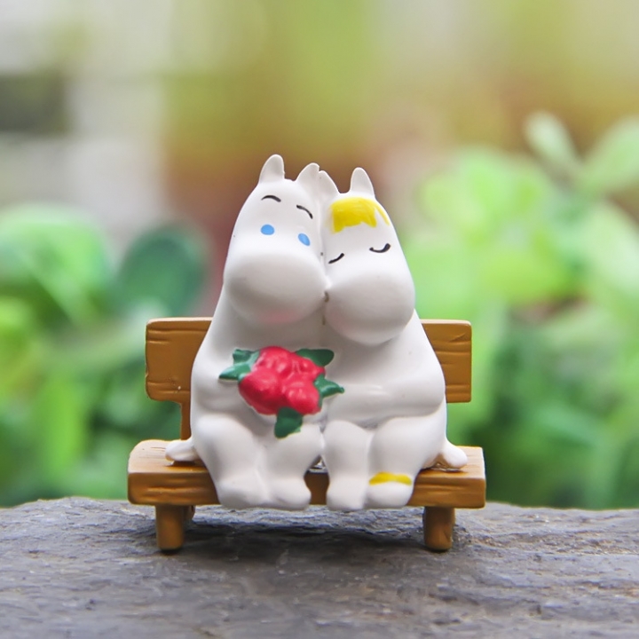 Hippo Sitting Bench Couple Classic Creative DIY Hand Micro landscape Gardening Landscaping Doll