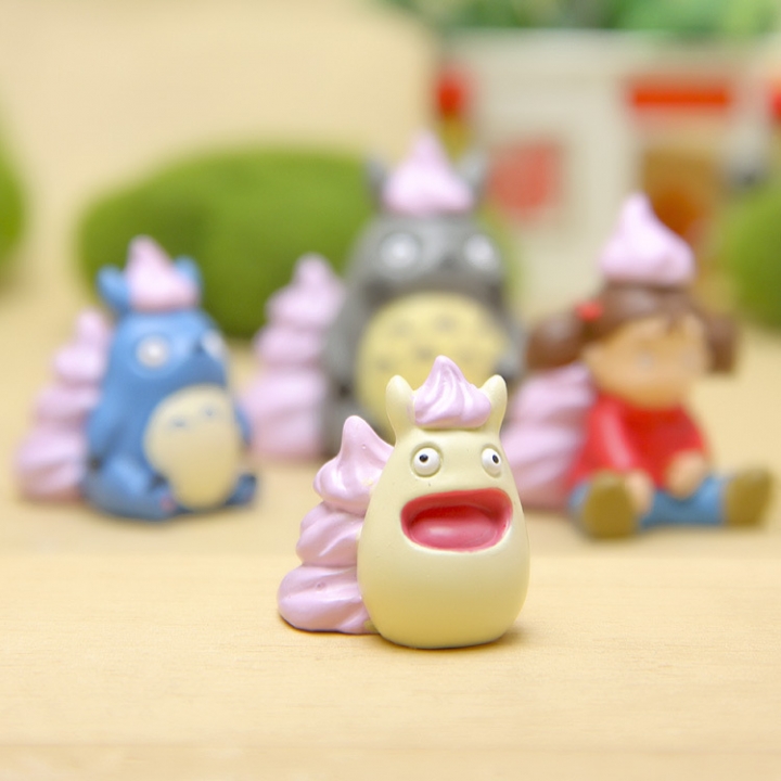 Jili cat Peas Food Hand Ice cream Totoro Xiaomei Wild Landscaping Doll